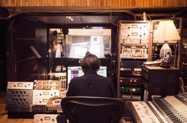 The importance of sound design in movies The-importance-of-sound-design-in-movies